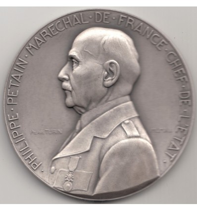 Le maréchal Pétain par Turin 1941